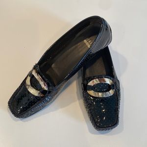 Stuart Weitzman patent leather driving moccasin with buckle size8